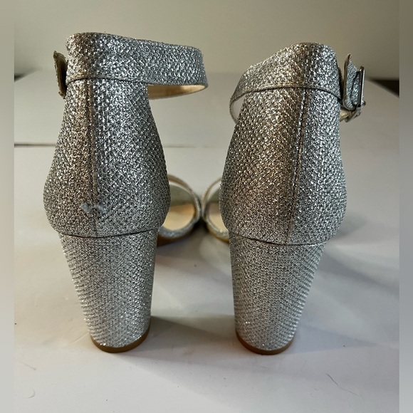 DB Studio Silver Glitter Block Heel Ankle Strap Sandals Size 7 - Picture 3 of 10